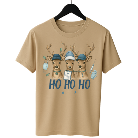 🦌💉 Ho Ho Ho Nurse – Kerst Rendieren T-shirt 🎄✨