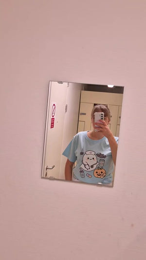 "Laat je kleding spreken voor de zorg die je elke dag met liefde geeft!"